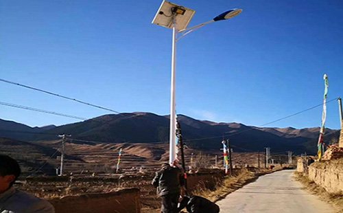 灵台智慧路灯安装必备设计要素：打造高效智能的城市照明系统